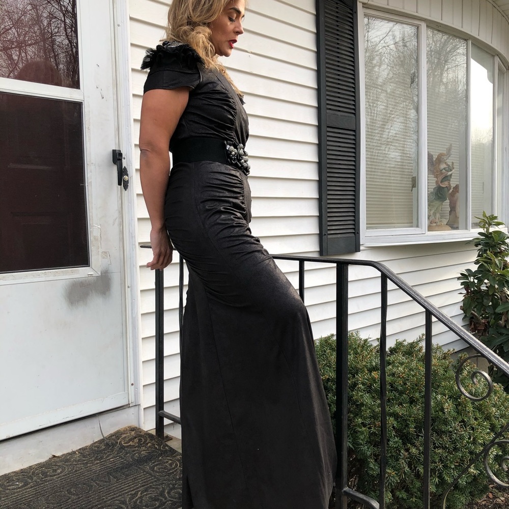 Dress - Picture 4 of 6